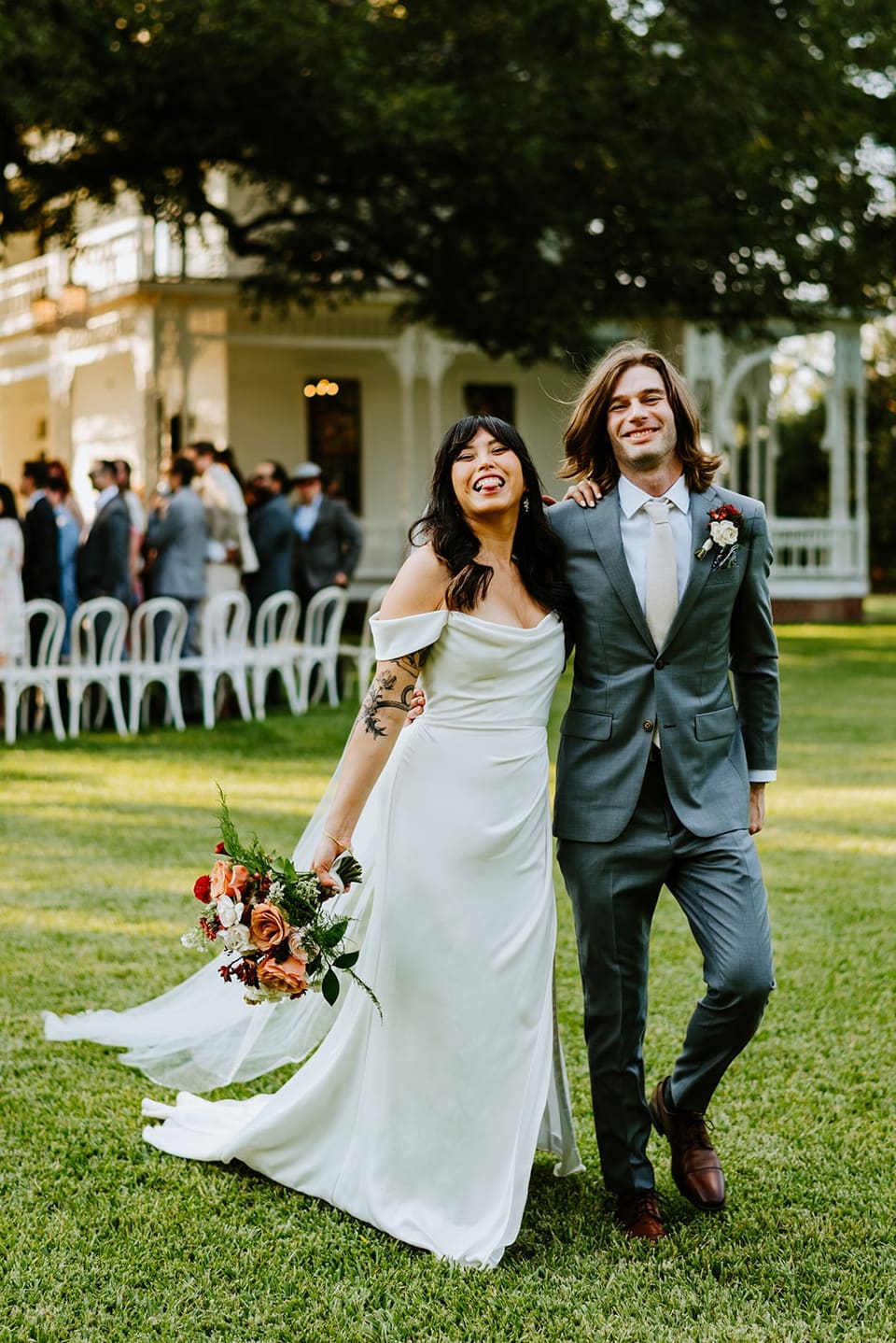 S & M at Barr Mansion — wedding florals by Lavender & Lily Floral, Austin TX