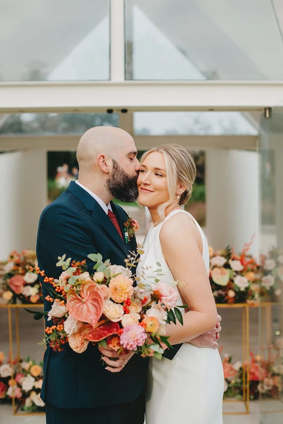 E & R at Kindred Oaks — wedding florals by Lavender & Lily Floral, Austin TX
