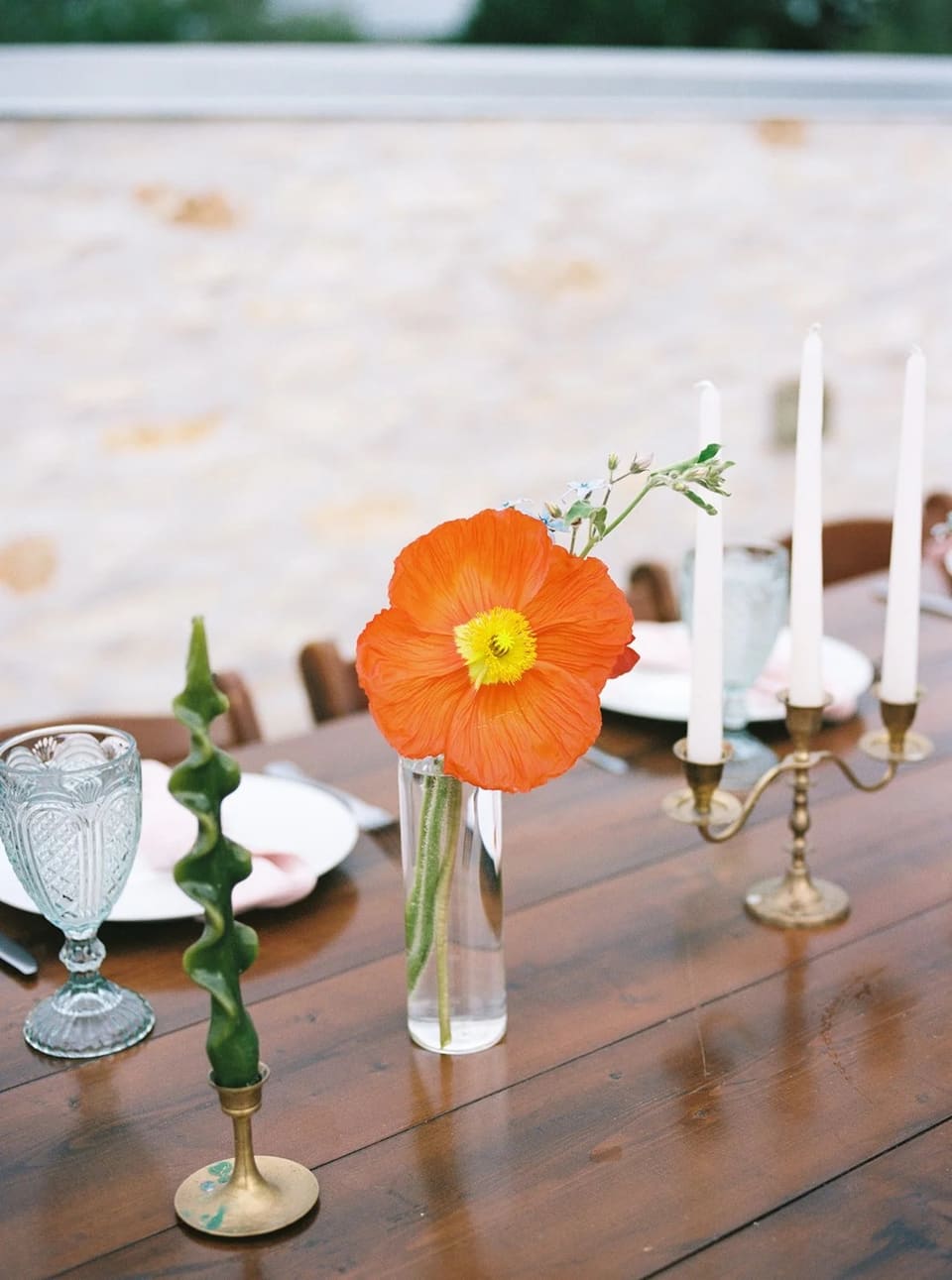 E & A at Lucky Arrow Retreat — wedding florals by Lavender & Lily Floral, Austin TX