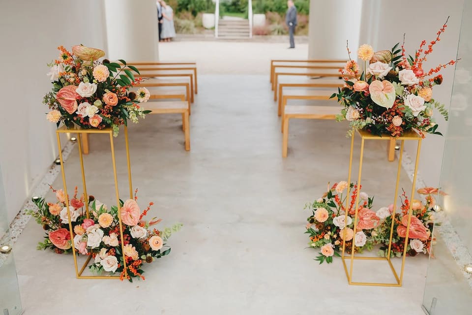 E & R at Kindred Oaks — wedding florals by Lavender & Lily Floral, Austin TX
