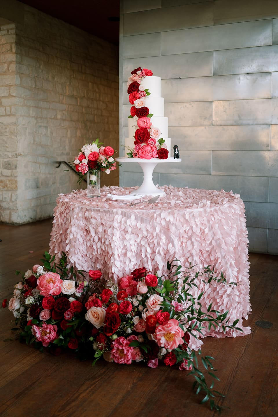 J & M at LBJ Wildflower Center — wedding florals by Lavender & Lily Floral, Austin TX