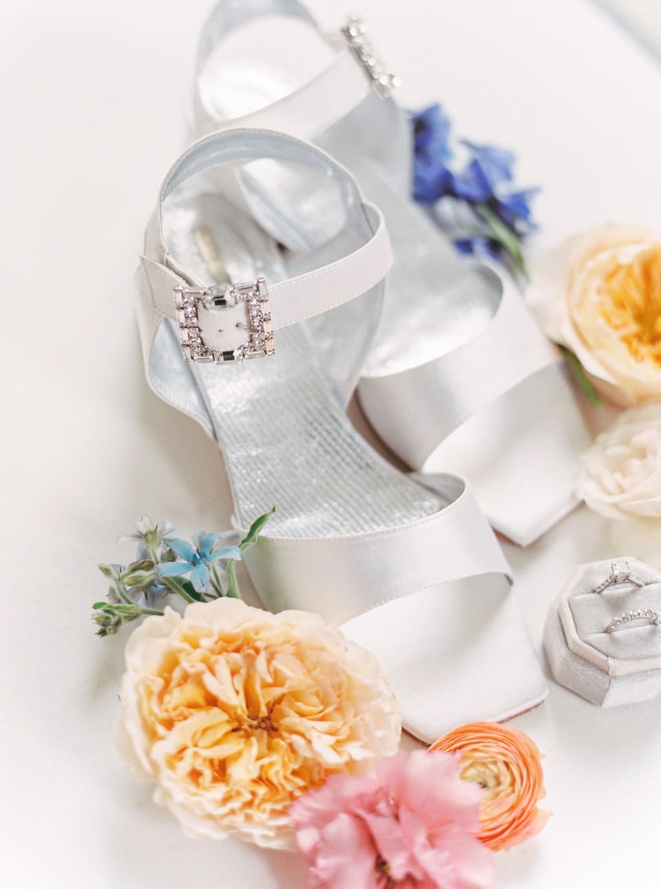 N & M at Woodbine Mansion — wedding florals by Lavender & Lily Floral, Austin TX