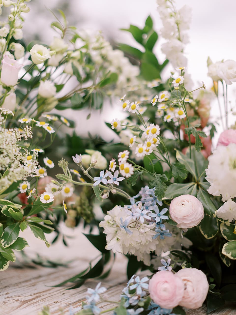E & A at Lucky Arrow Retreat — wedding florals by Lavender & Lily Floral, Austin TX