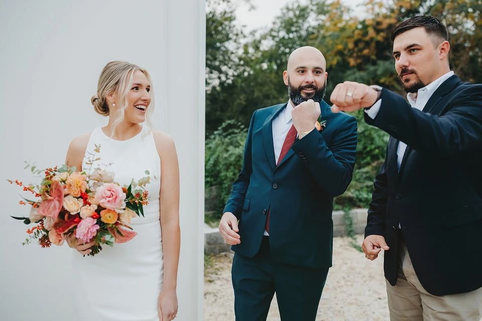 E & R at Kindred Oaks — wedding florals by Lavender & Lily Floral, Austin TX