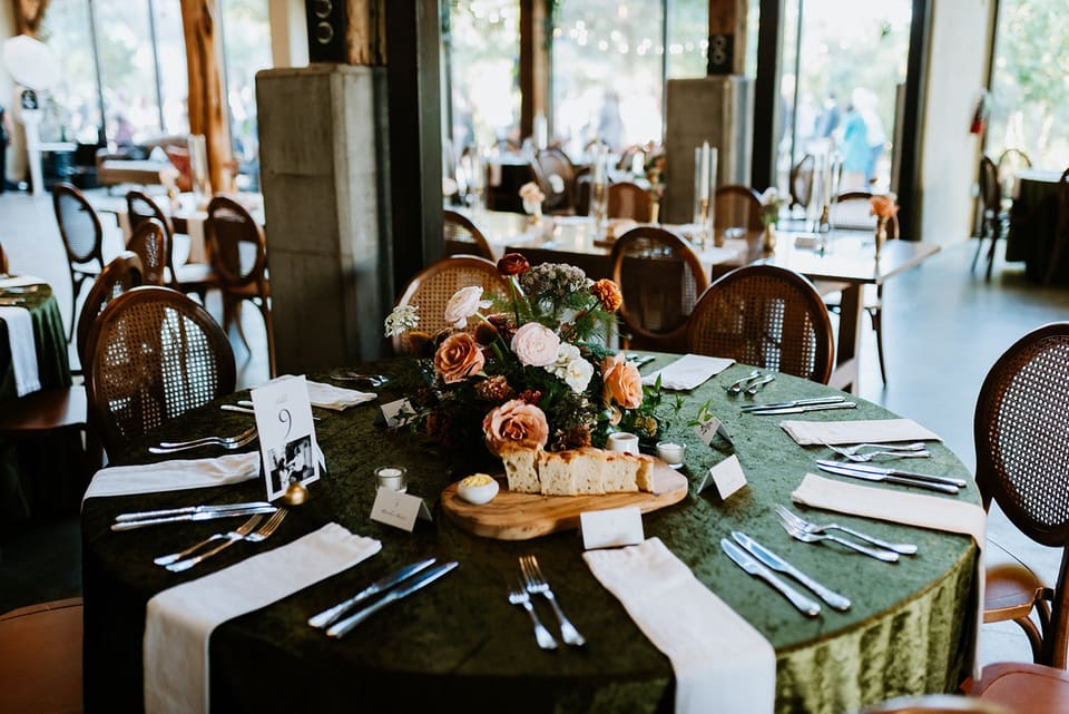 S & M at Barr Mansion — wedding florals by Lavender & Lily Floral, Austin TX