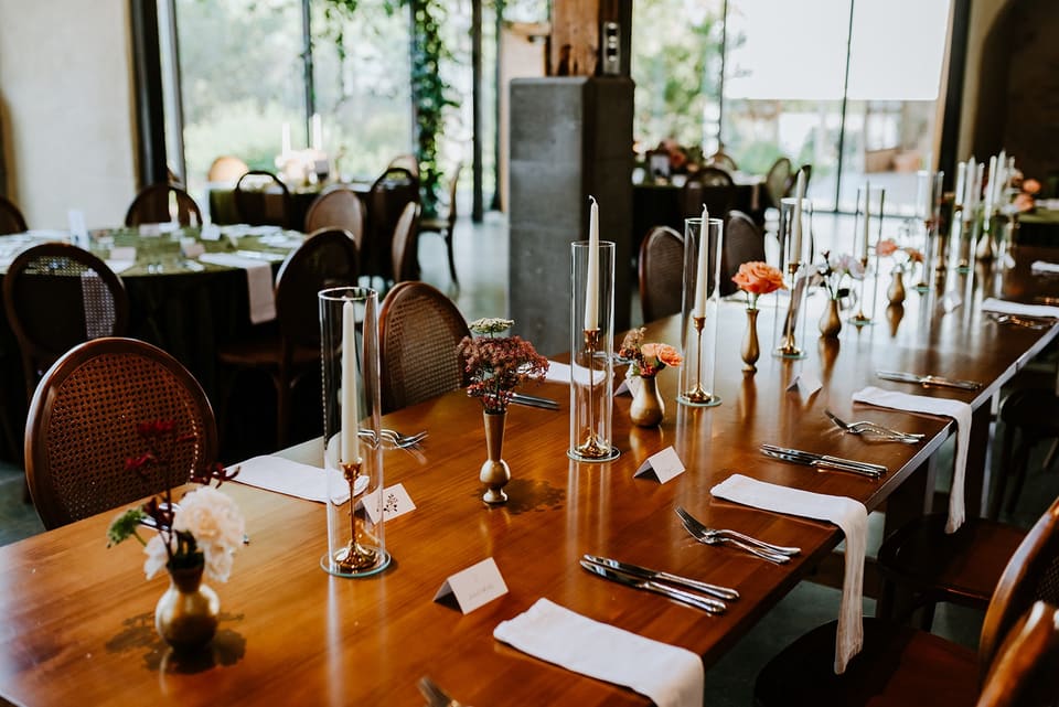 S & M at Barr Mansion — wedding florals by Lavender & Lily Floral, Austin TX